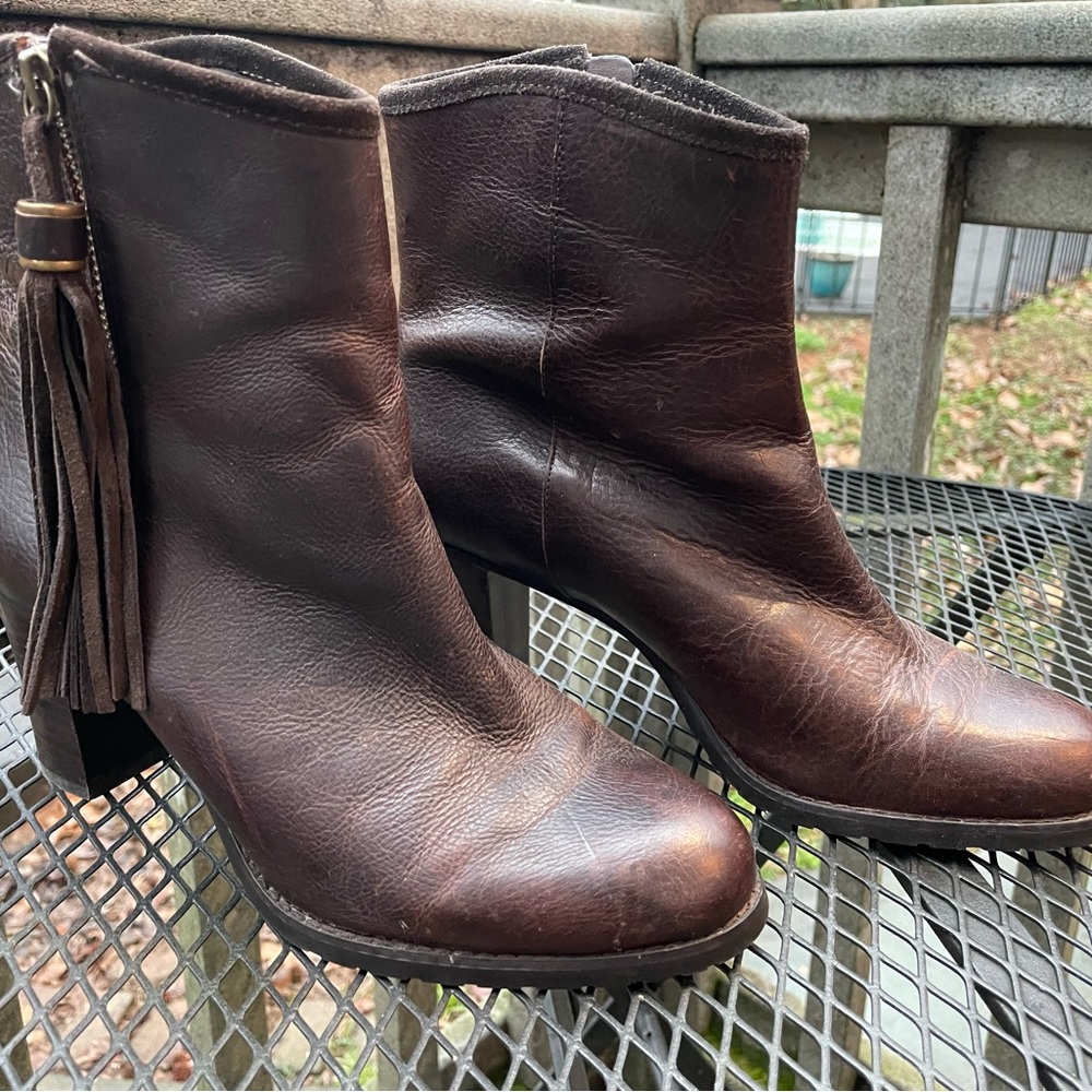 Ralph Lauren brown leather booties